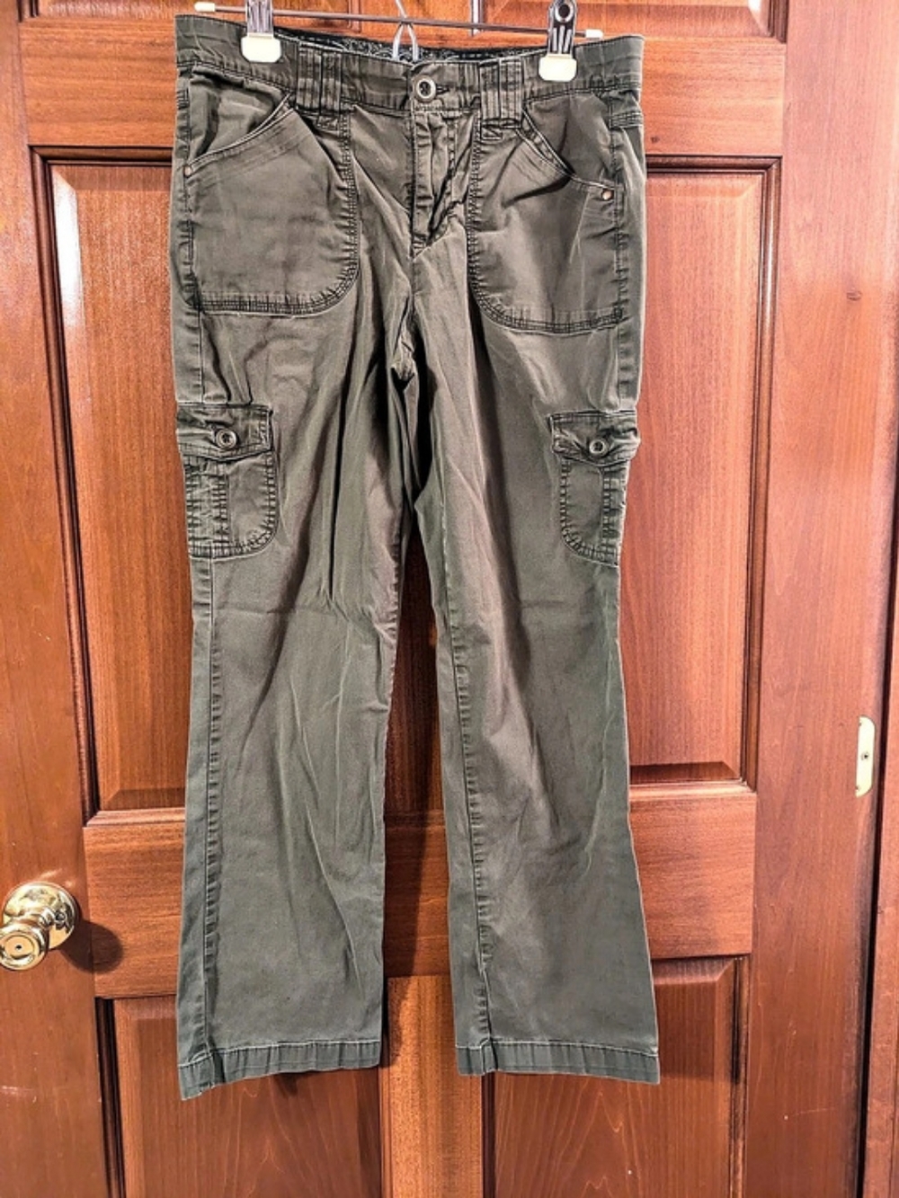 Gloria Vanderbilt Women's Straight Leg Cargo Pants Army Green Size 6P EUC